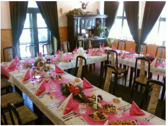 Restaurace A Pension Prvni Mlyn Chomutov Hotel Екстериор снимка