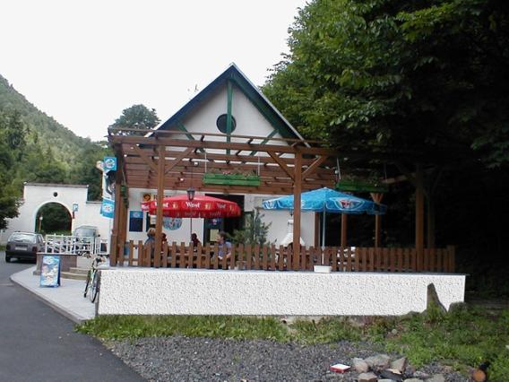 Restaurace A Pension Prvni Mlyn Хомутов Екстериор снимка